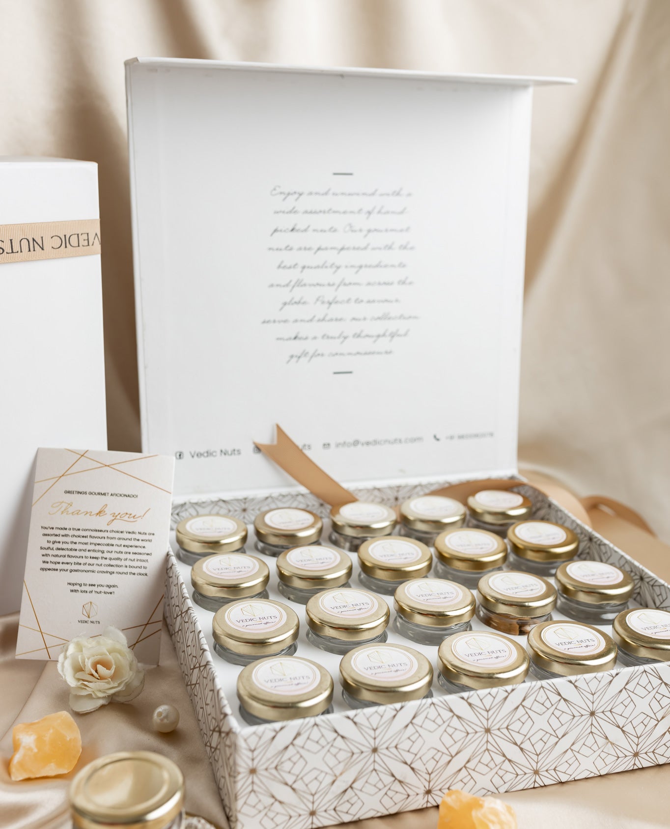 Pearl Collection (Set of 20 jars, 25gms each)